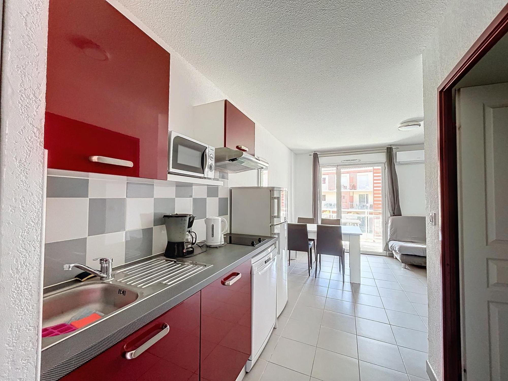3309-t3 Dans Avec Piscine Apartment